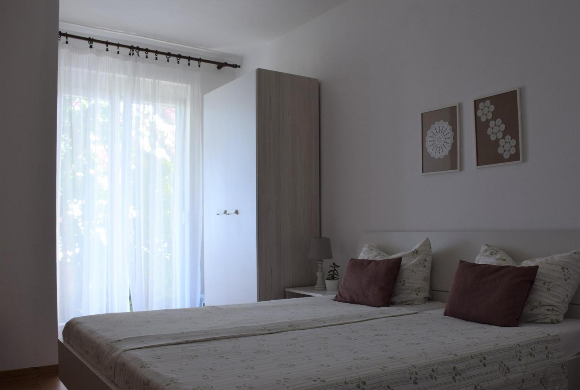 Apartments Fink Порторож Екстер'єр фото